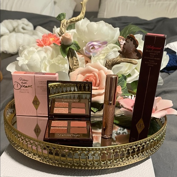 💖 Charlotte Tilbury Pillow Talk Dream Makeup Bundle – NEW 💖 - Picture 1 of 8
